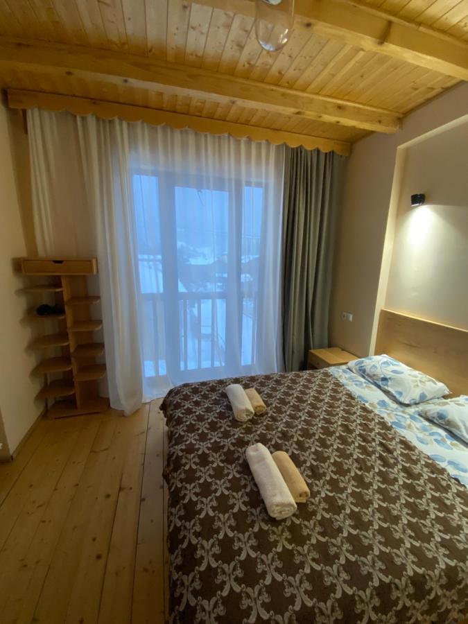 Sana Guest House Mestia Exterior foto